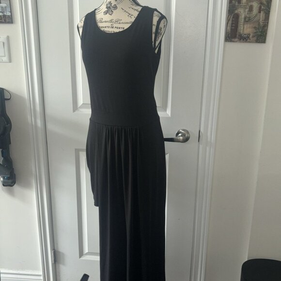NWT Julian Chang Women’s Black Dress - Picture 2 of 7